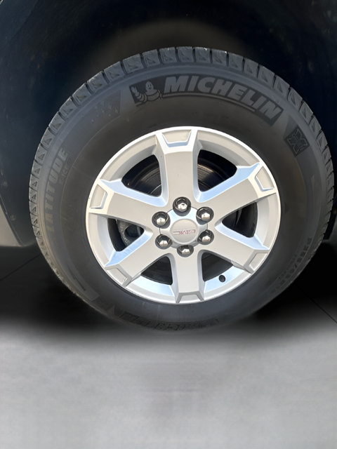 Used 2015 GMC Acadia SLE AWD/4WD image 14