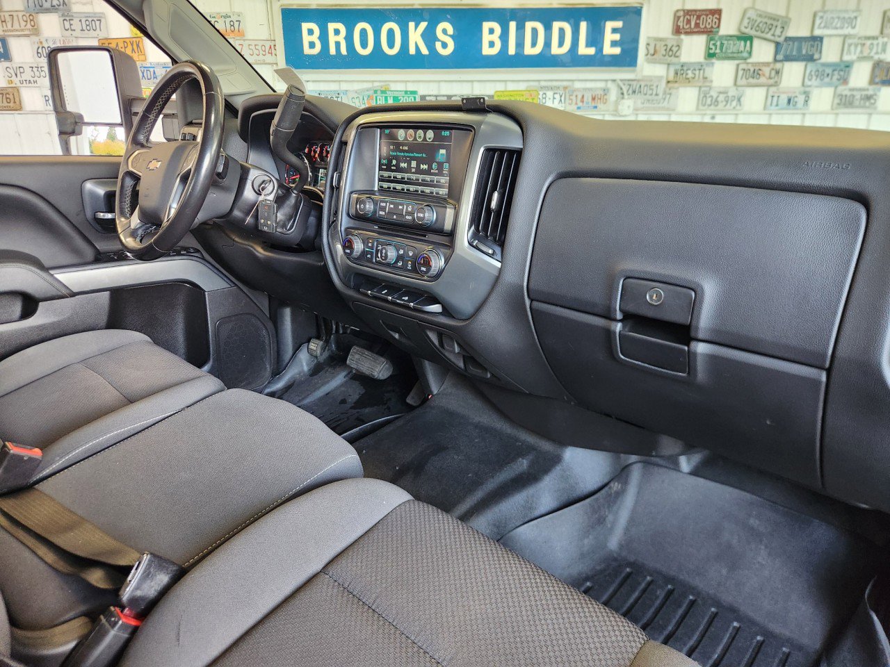 Used 2019 Chevrolet Silverado 2500 LT w/ True North Edition AWD/4WD image 2