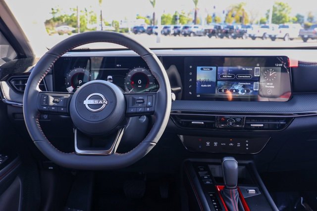 New 2025 Nissan Kicks SR image 22