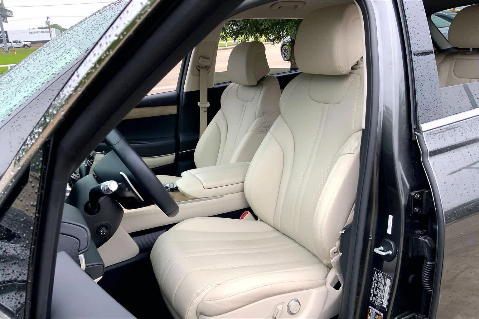 Used 2024 Genesis GV80 2.5T AWD/4WD image 8