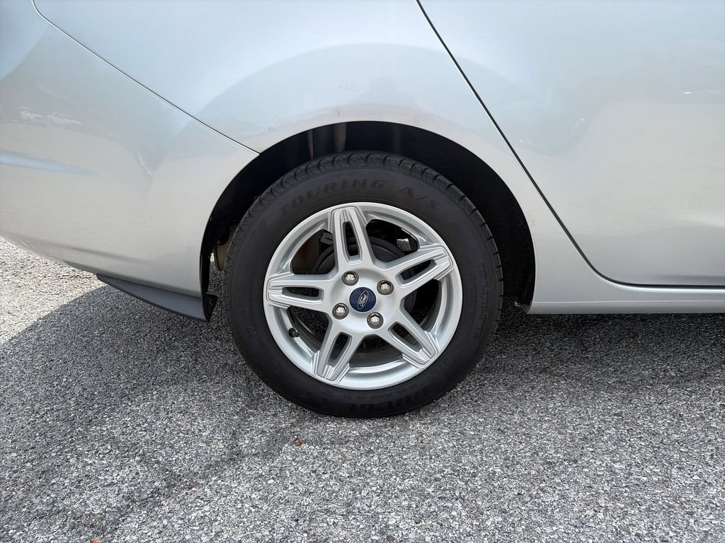 Used 2018 Ford Fiesta SE FWD image 41