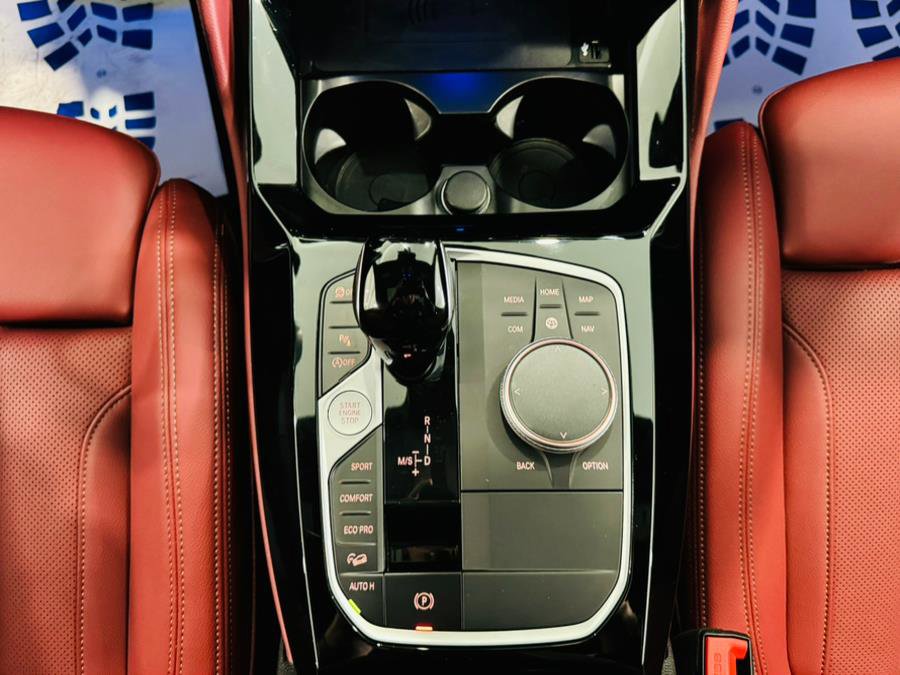 Used 2025 BMW X4 xDrive30i image 29