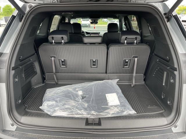 New 2026 GMC Acadia Elevation w/ Elevation Premium Package FWD image 24