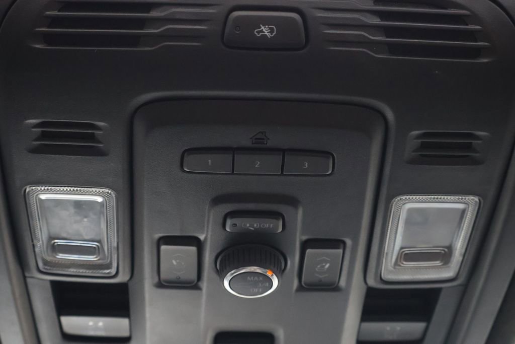 Used 2023 Cadillac Escalade Sport Platinum w/ LPO, ONYX Package image 44