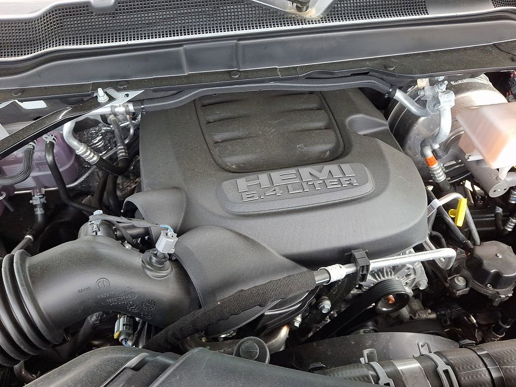 Used 2024 RAM 2500 Tradesman w/ Chrome Appearance Group AWD/4WD image 28