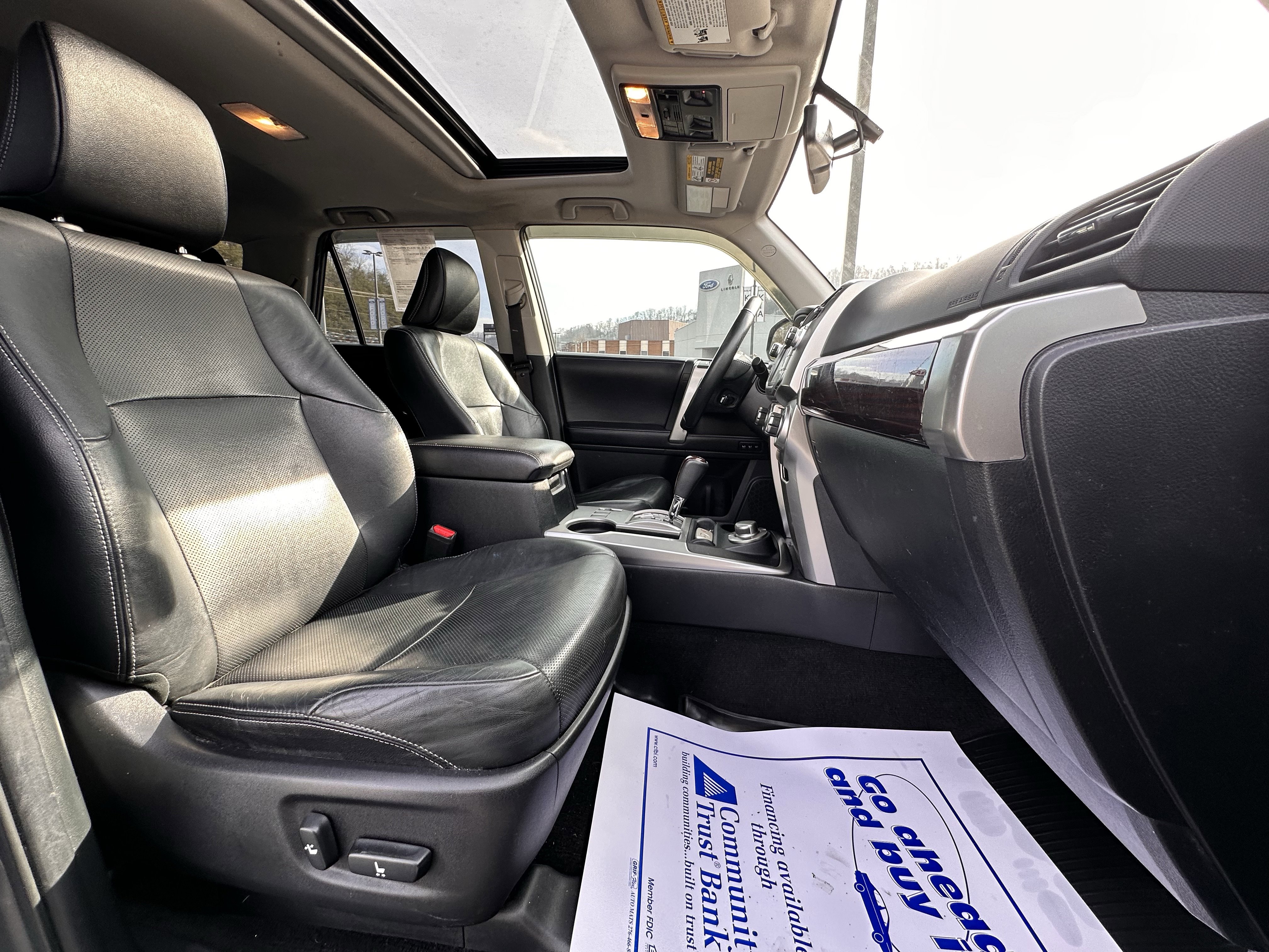 Used 2017 Toyota 4Runner Limited image 29