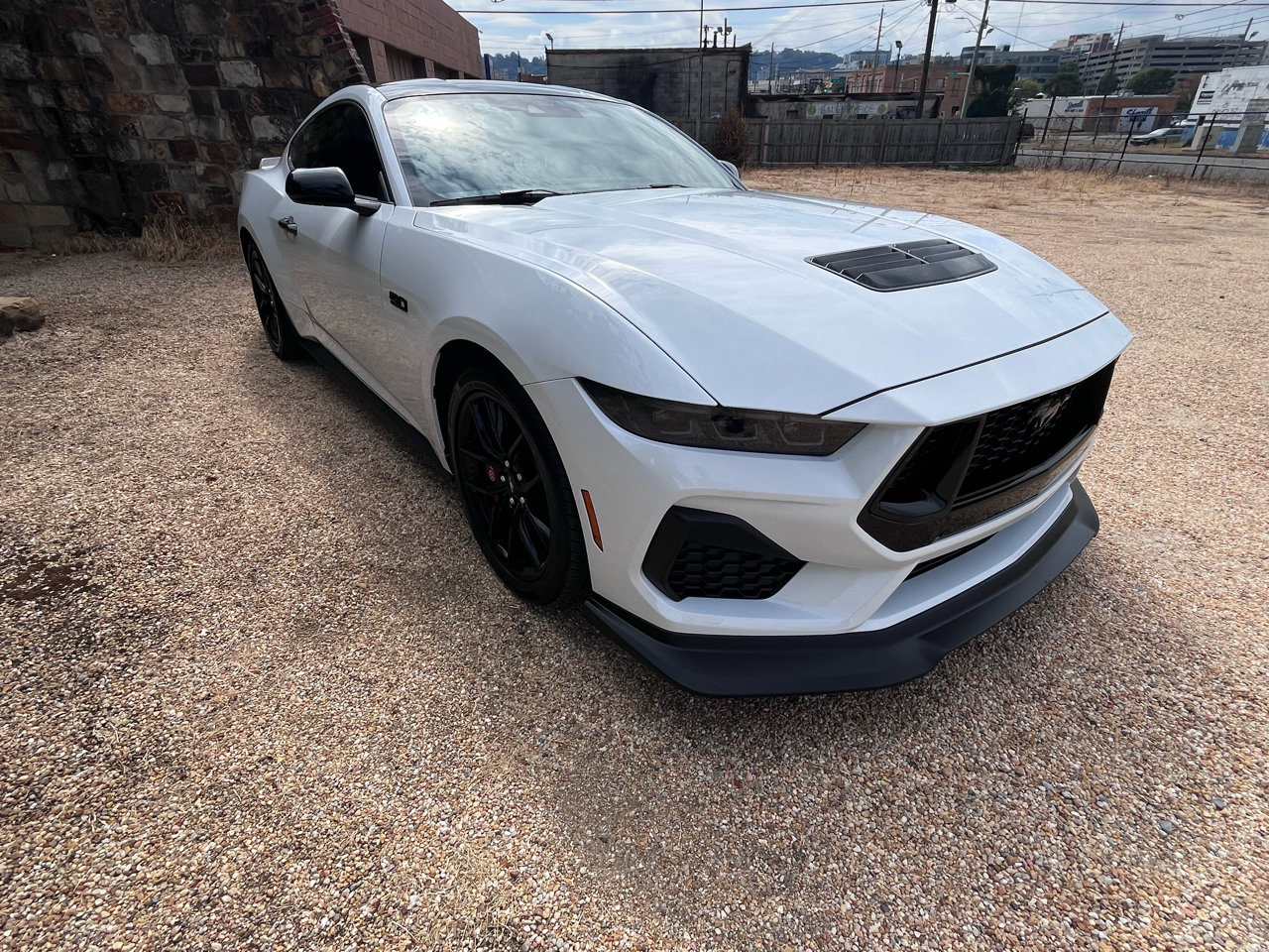 Used 2024 Ford Mustang GT image 9