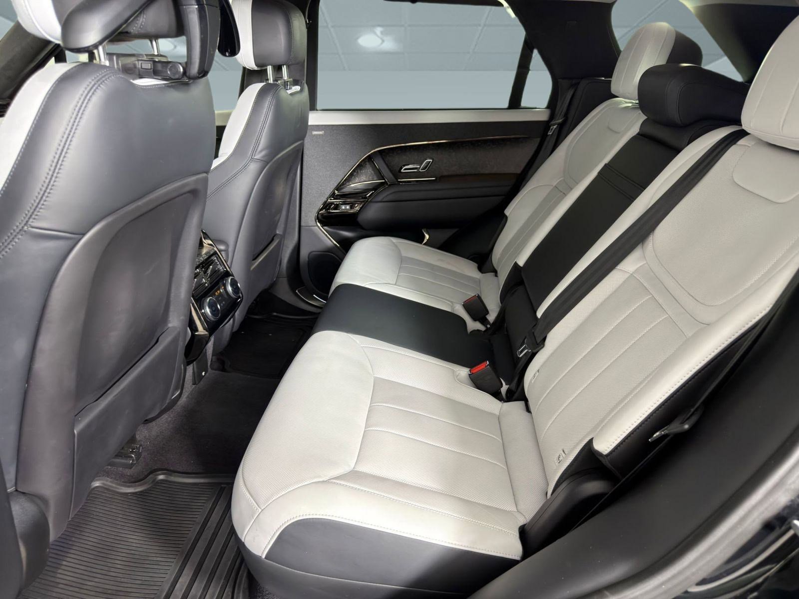 Certified 2023 Land Rover Range Rover Sport First Edition image 13