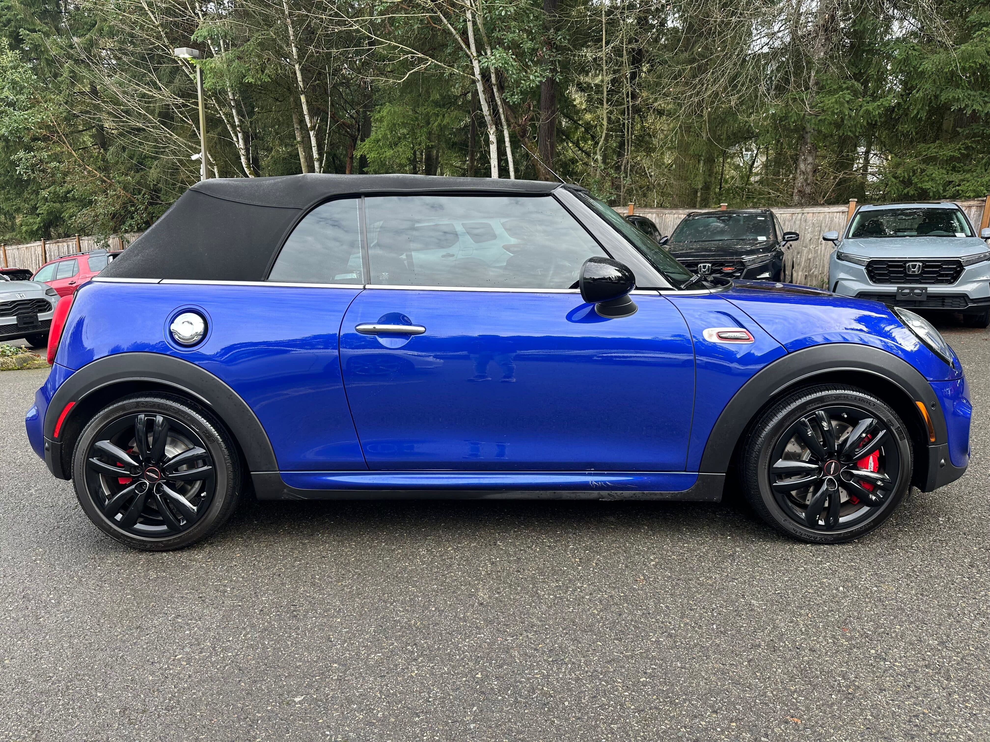 Used 2019 MINI Cooper John Cooper Works w/ Driver Assistance Package image 8