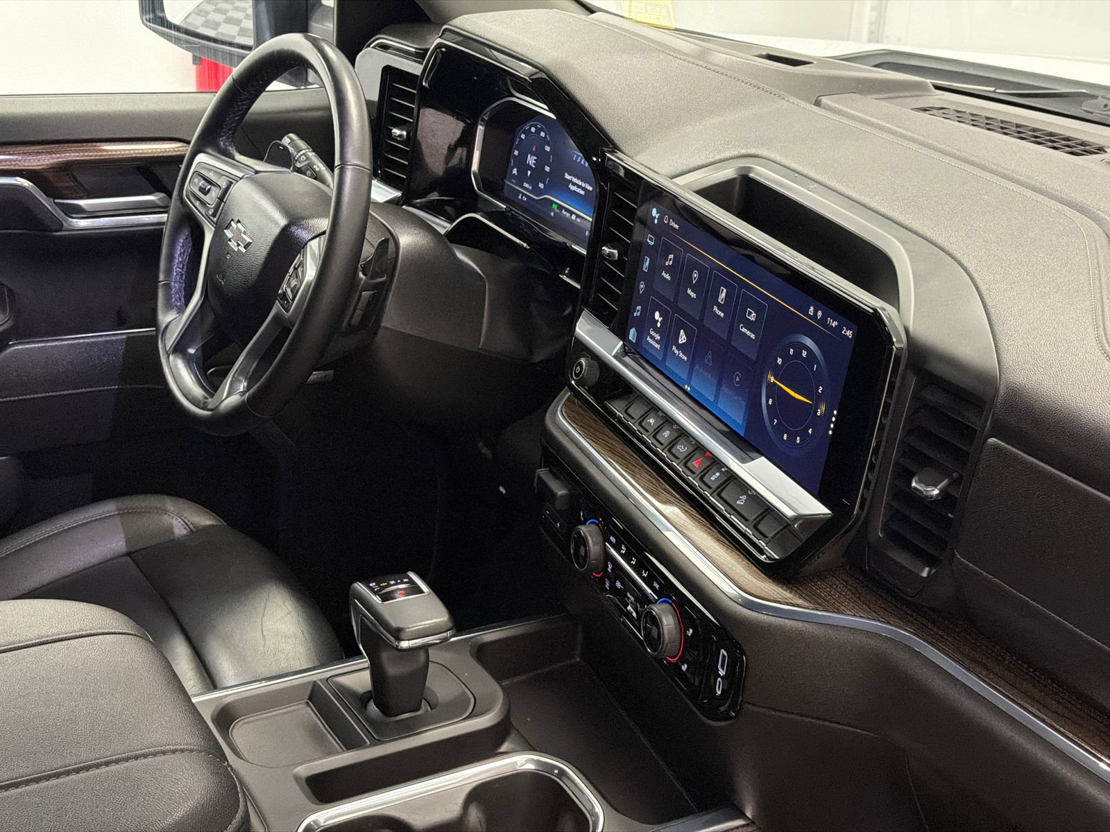 Used 2024 Chevrolet Silverado 1500 RST w/ Convenience Package II AWD/4WD image 8