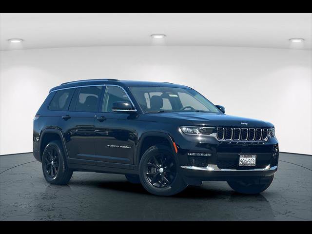 Certified 2023 Jeep Grand Cherokee L Limited AWD/4WD image 1