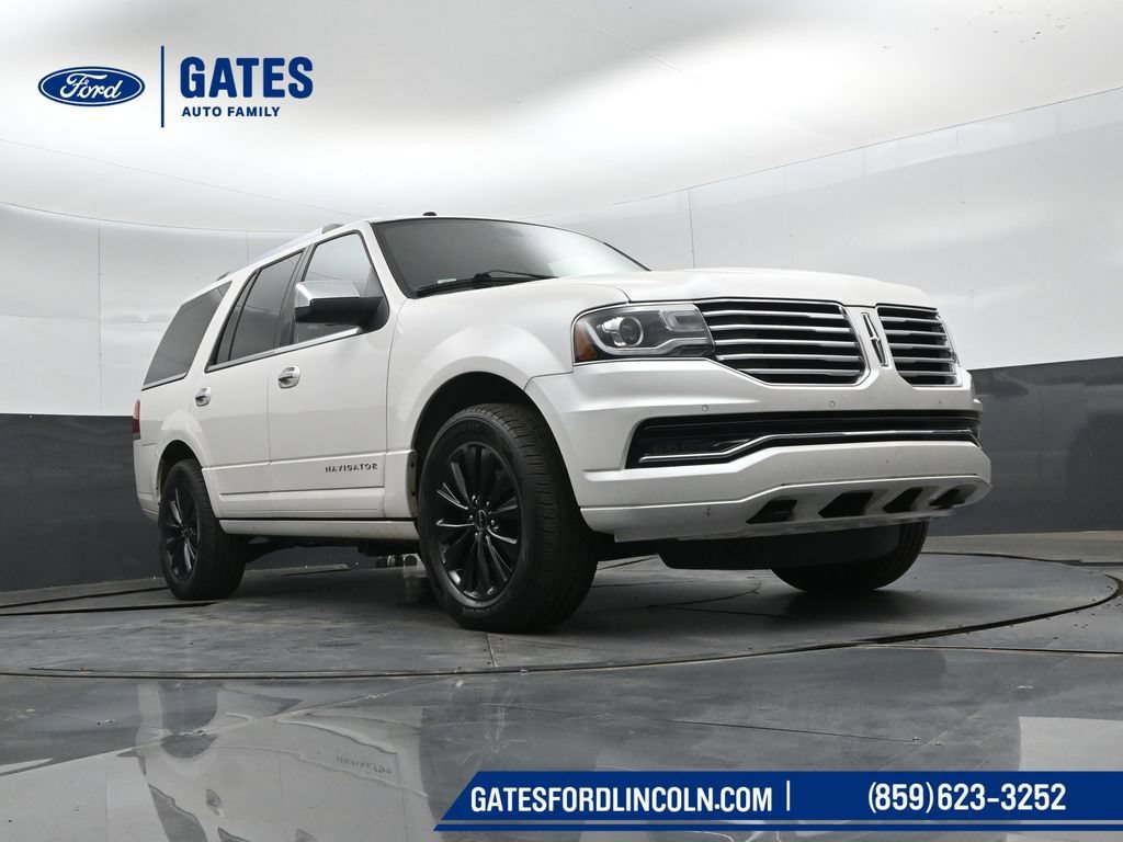 Used 2016 Lincoln Navigator Select AWD/4WD image 44