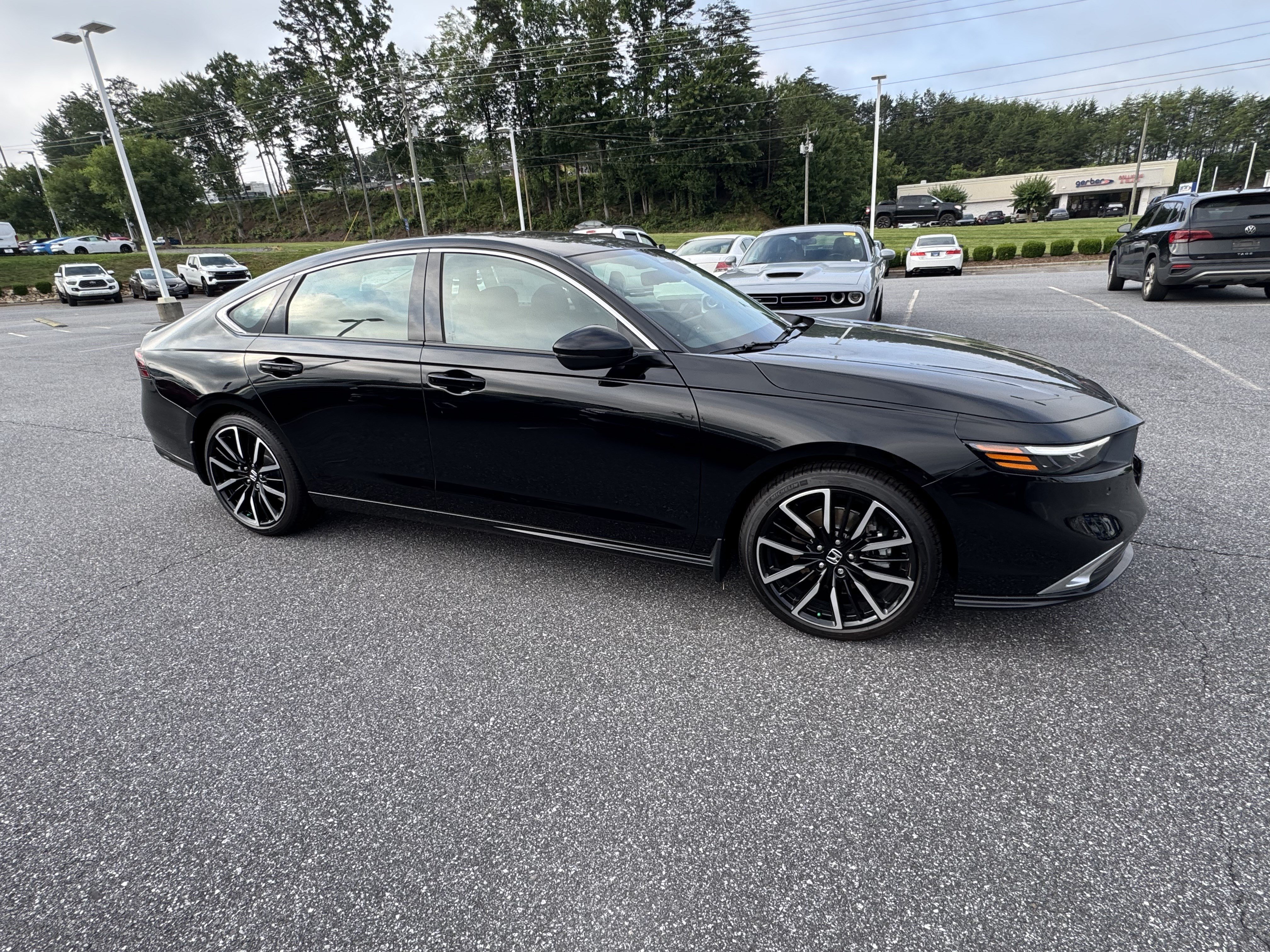 New 2026 Honda Accord Touring image 2