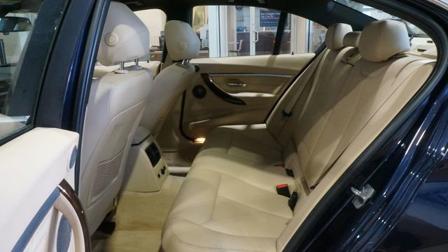 Used 2016 BMW 340i xDrive Sedan image 31