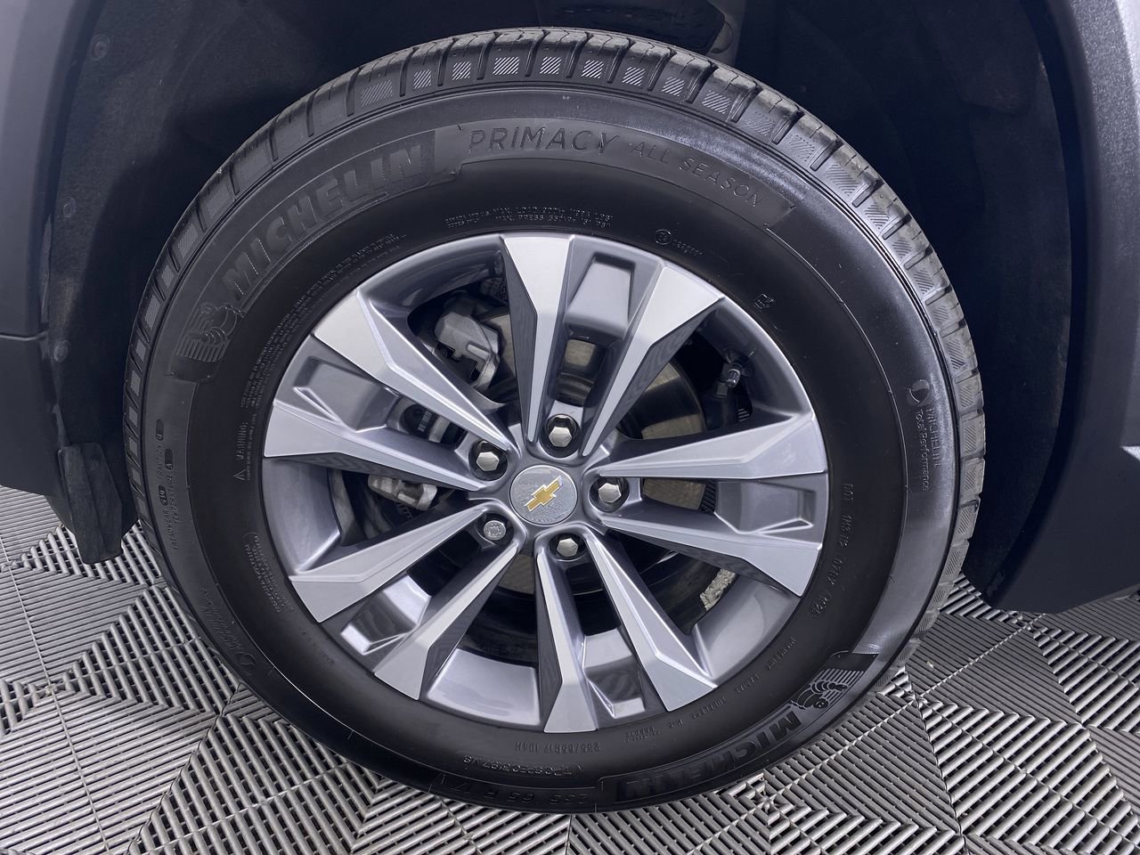 Certified 2026 Chevrolet Equinox LT w/ Convenience Package II AWD/4WD image 29