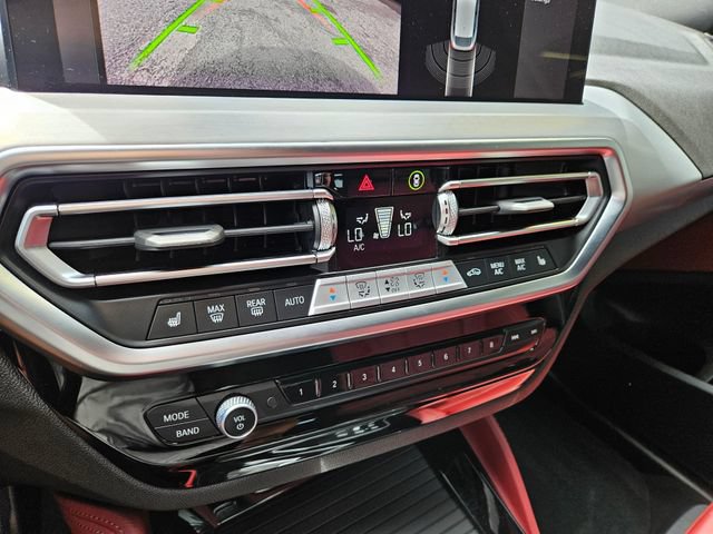 Used 2025 BMW X4 xDrive30i w/ Premium Package AWD/4WD image 33