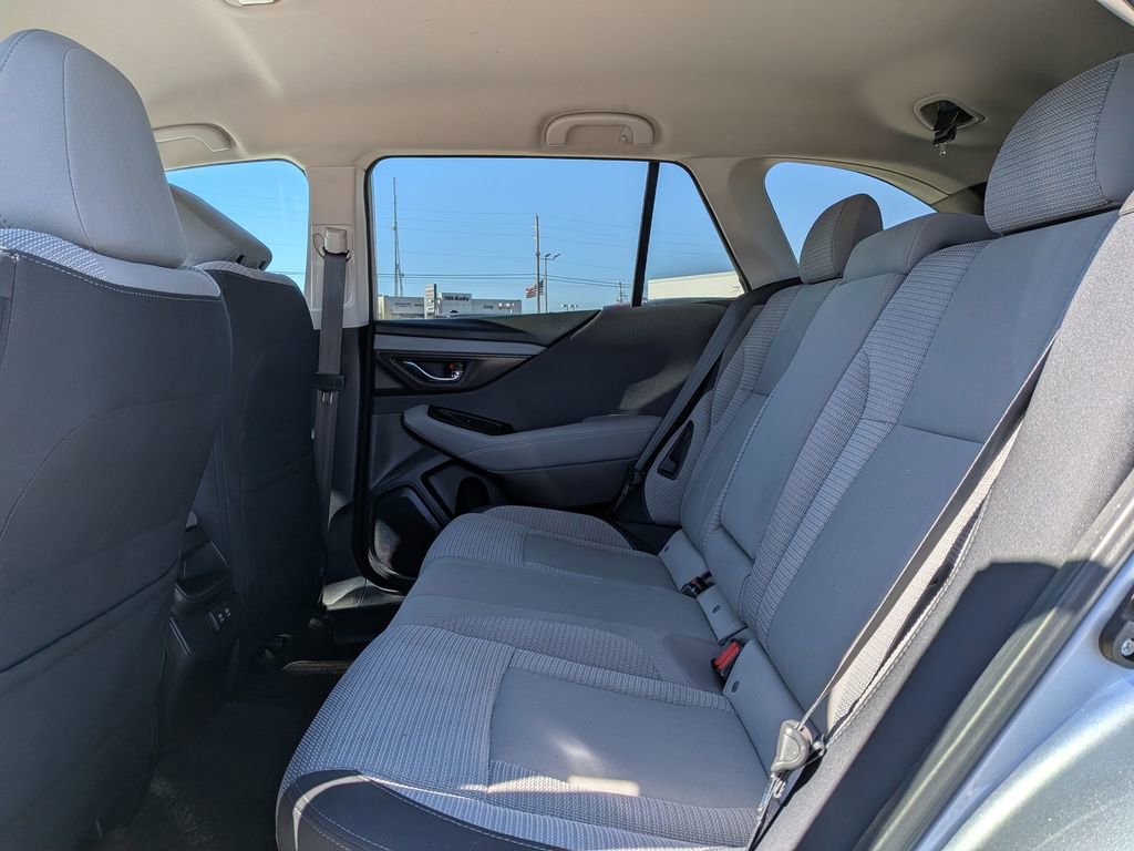Used 2020 Subaru Outback Premium image 26