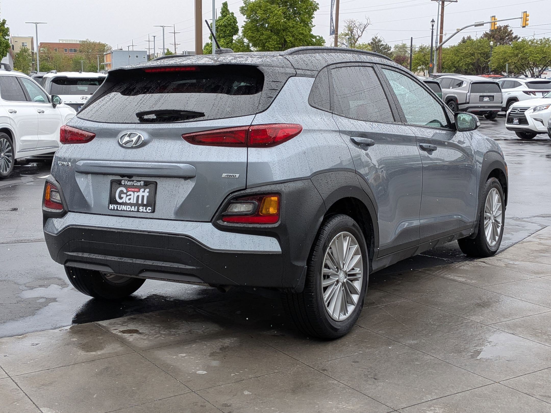 Certified 2021 Hyundai Kona SEL AWD/4WD image 4