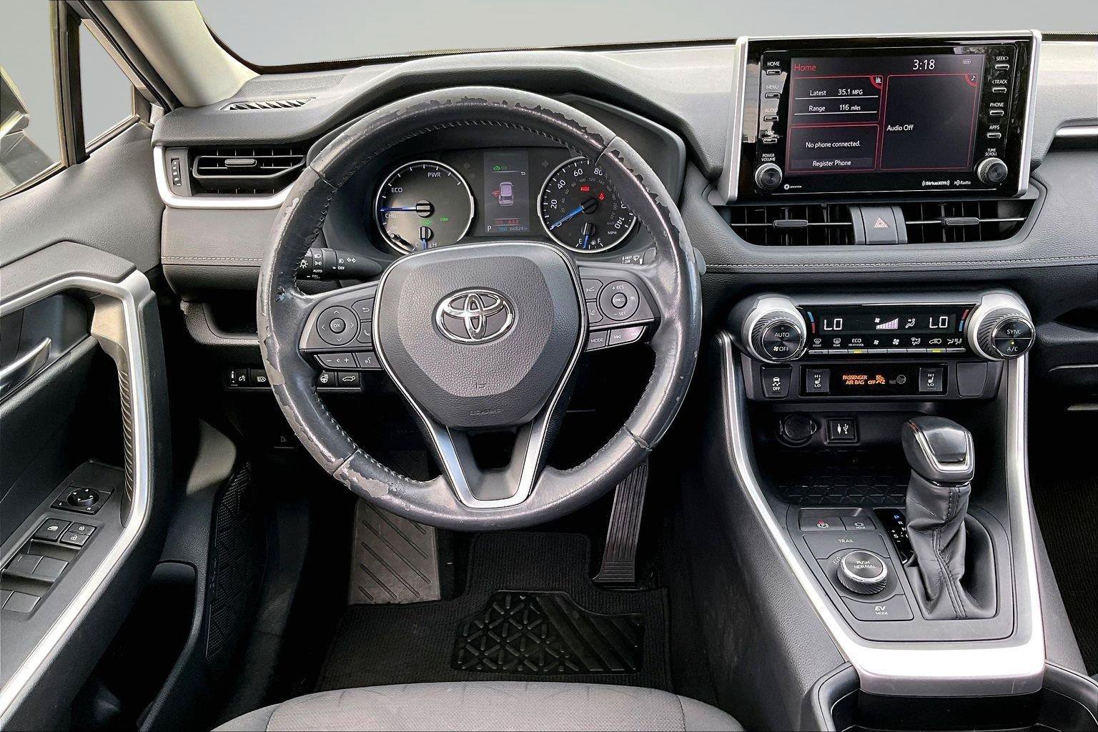 Used 2019 Toyota RAV4 XLE w/ Convenience Package AWD/4WD image 6