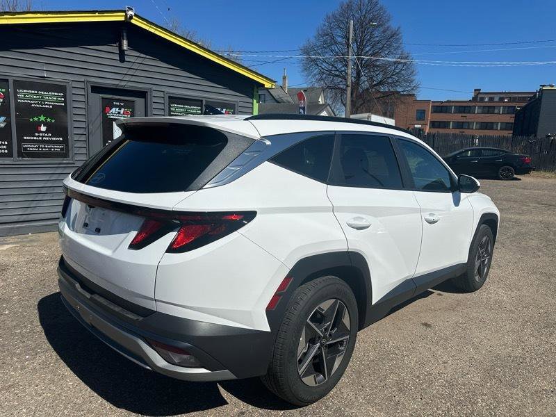 Used 2026 Hyundai Tucson SEL FWD image 6