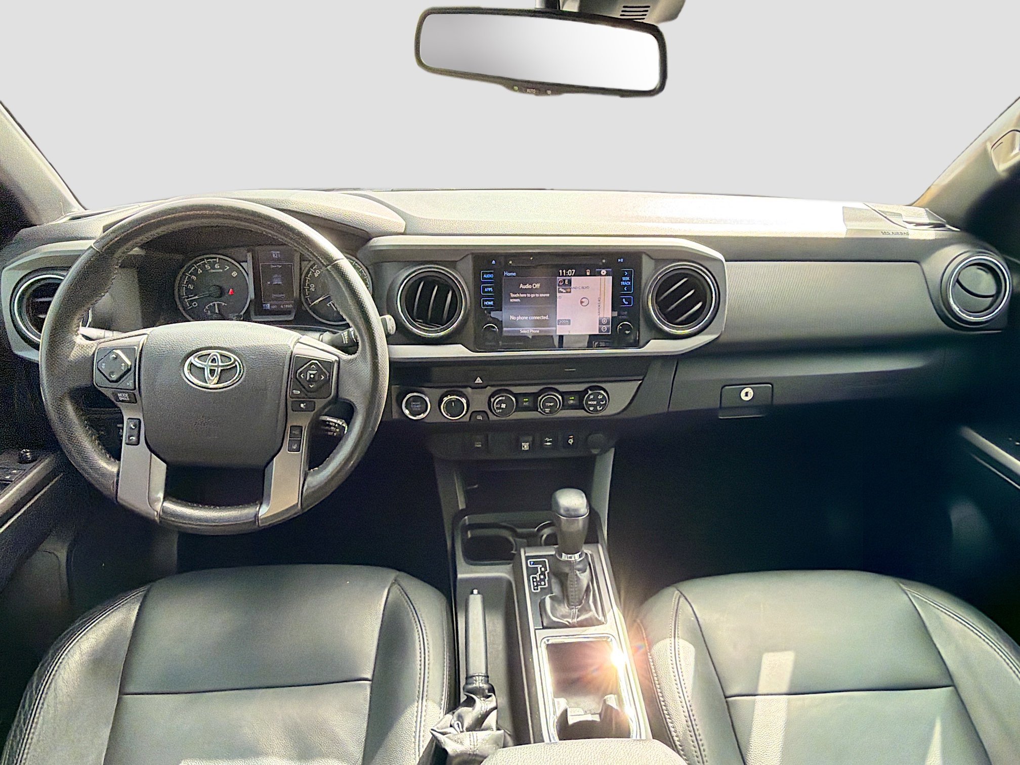 Used 2019 Toyota Tacoma TRD Off-Road AWD/4WD image 16