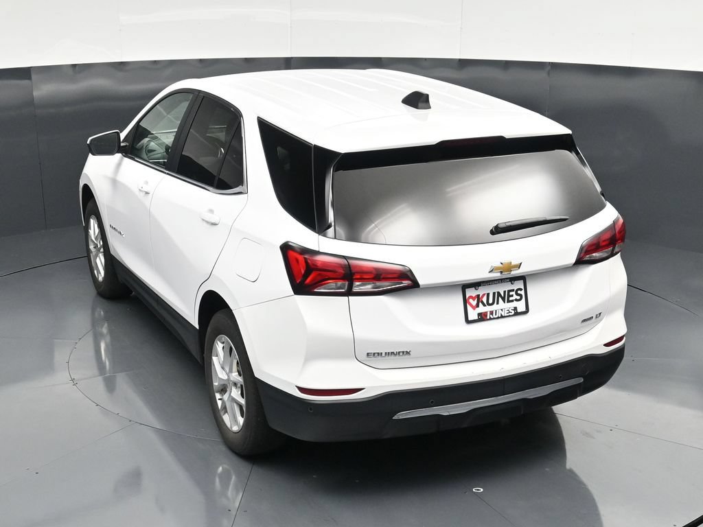Used 2024 Chevrolet Equinox LT AWD/4WD image 48