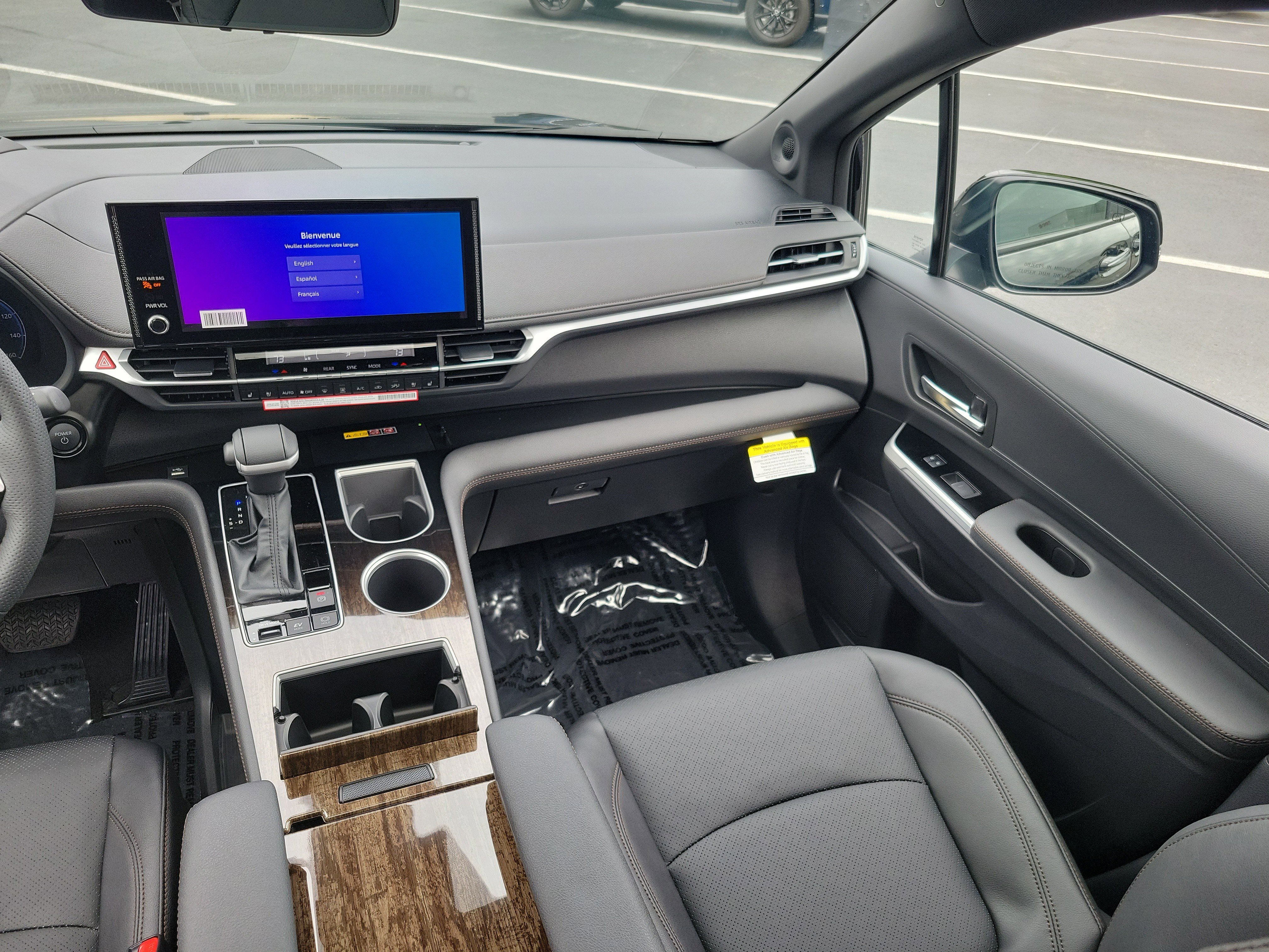 New 2026 Toyota Sienna Platinum AWD/4WD image 16