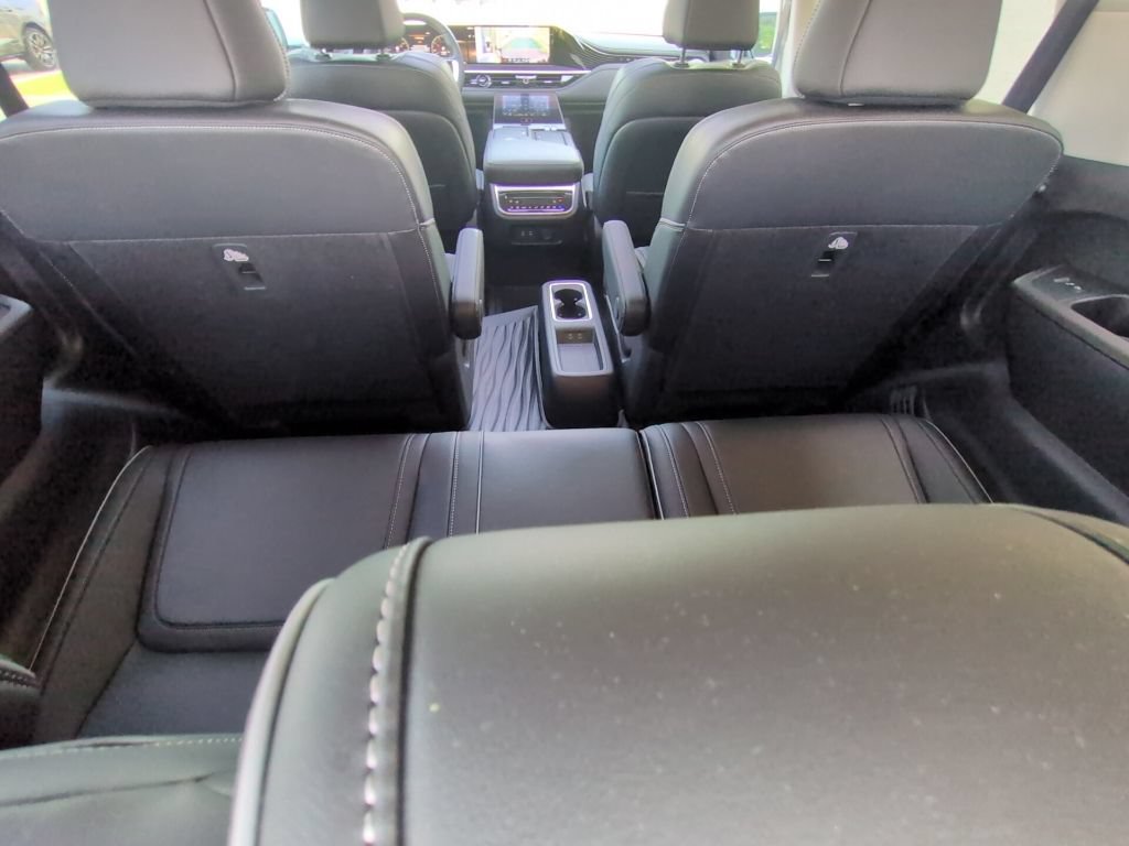 Used 2026 INFINITI QX80 Luxe w/ Cargo Package RWD image 30