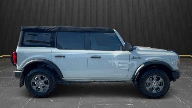 Used 2021 Ford Bronco Big Bend AWD/4WD image 2