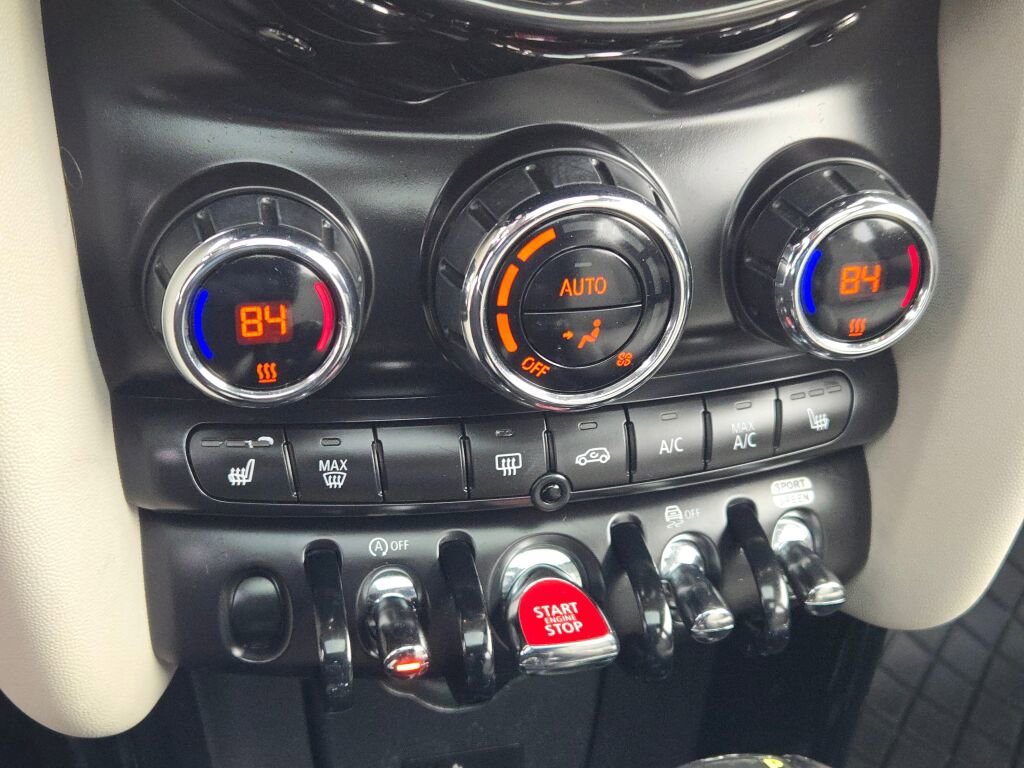 Used 2019 MINI Cooper S w/ Signature Upholstery Package image 20