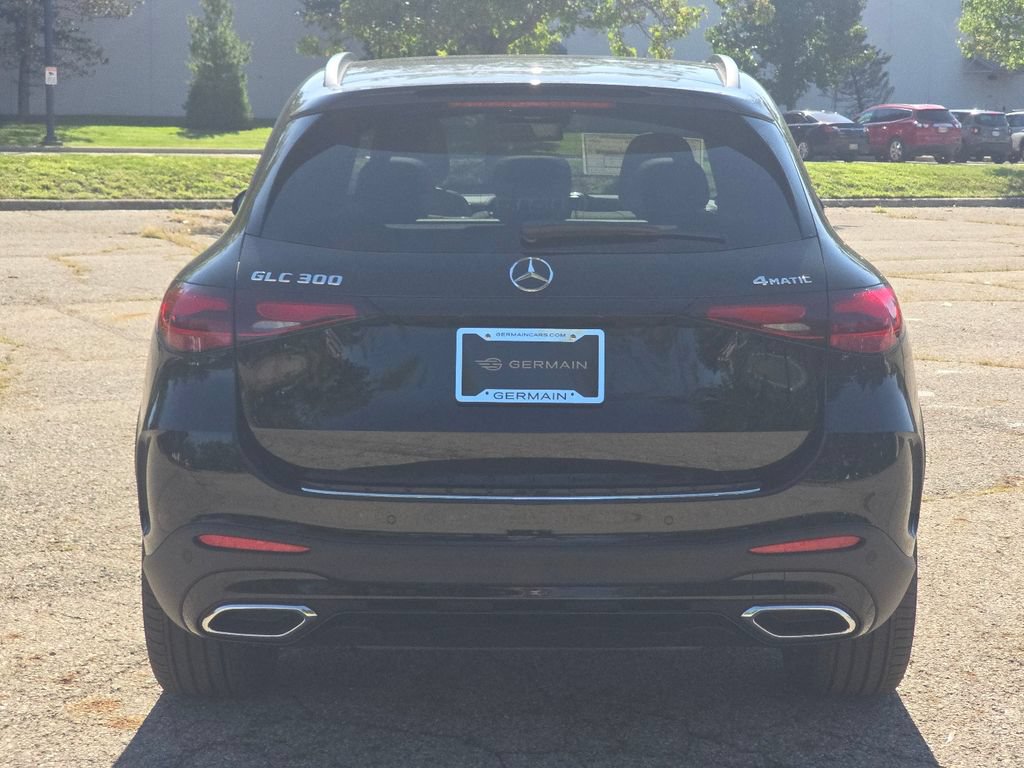 New 2027 Mercedes-Benz GLC 300 4MATIC image 16