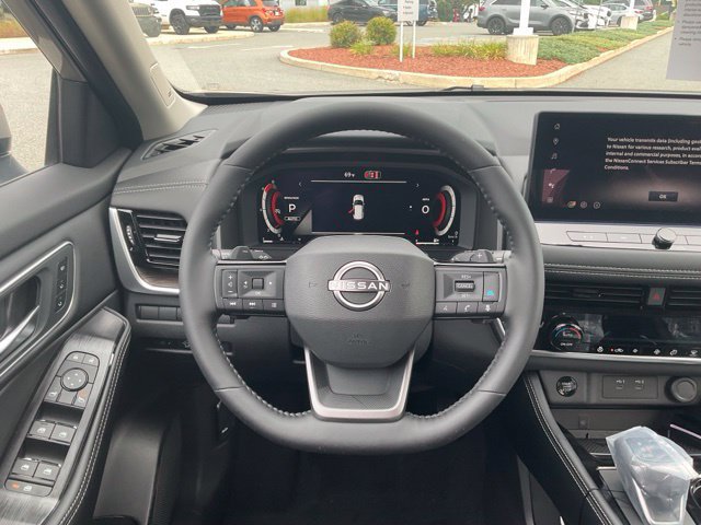 New 2026 Nissan Rogue Platinum AWD/4WD image 17