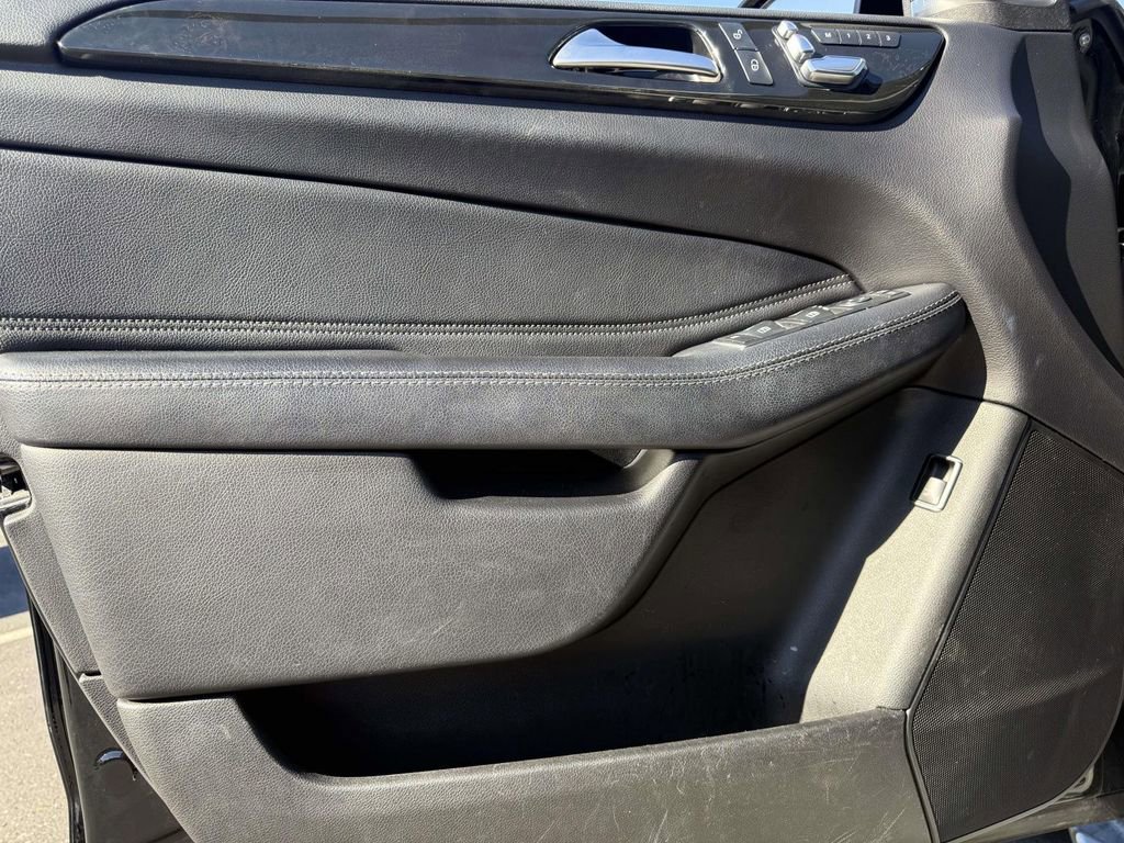 Used 2018 Mercedes-Benz GLE 350 image 12