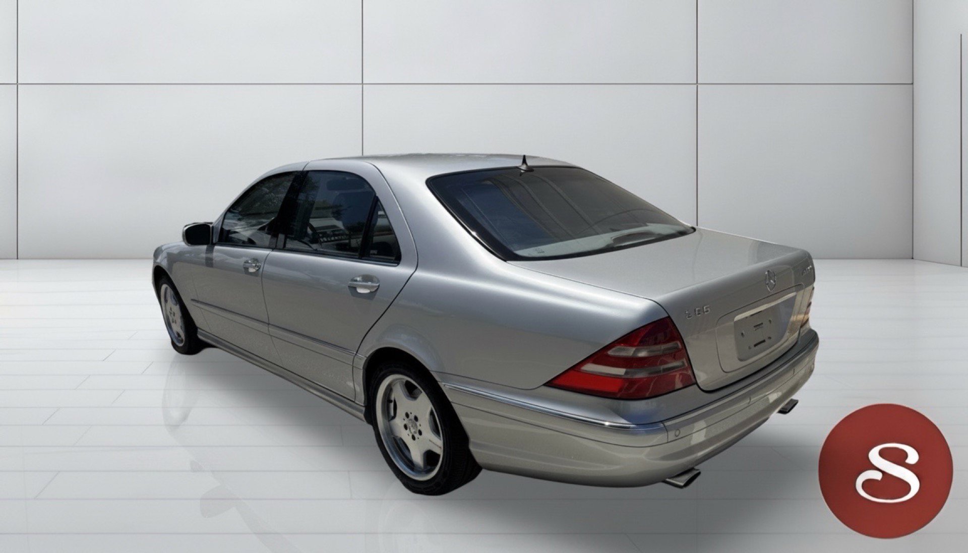 Used 2001 Mercedes-Benz S 55 AMG image 2