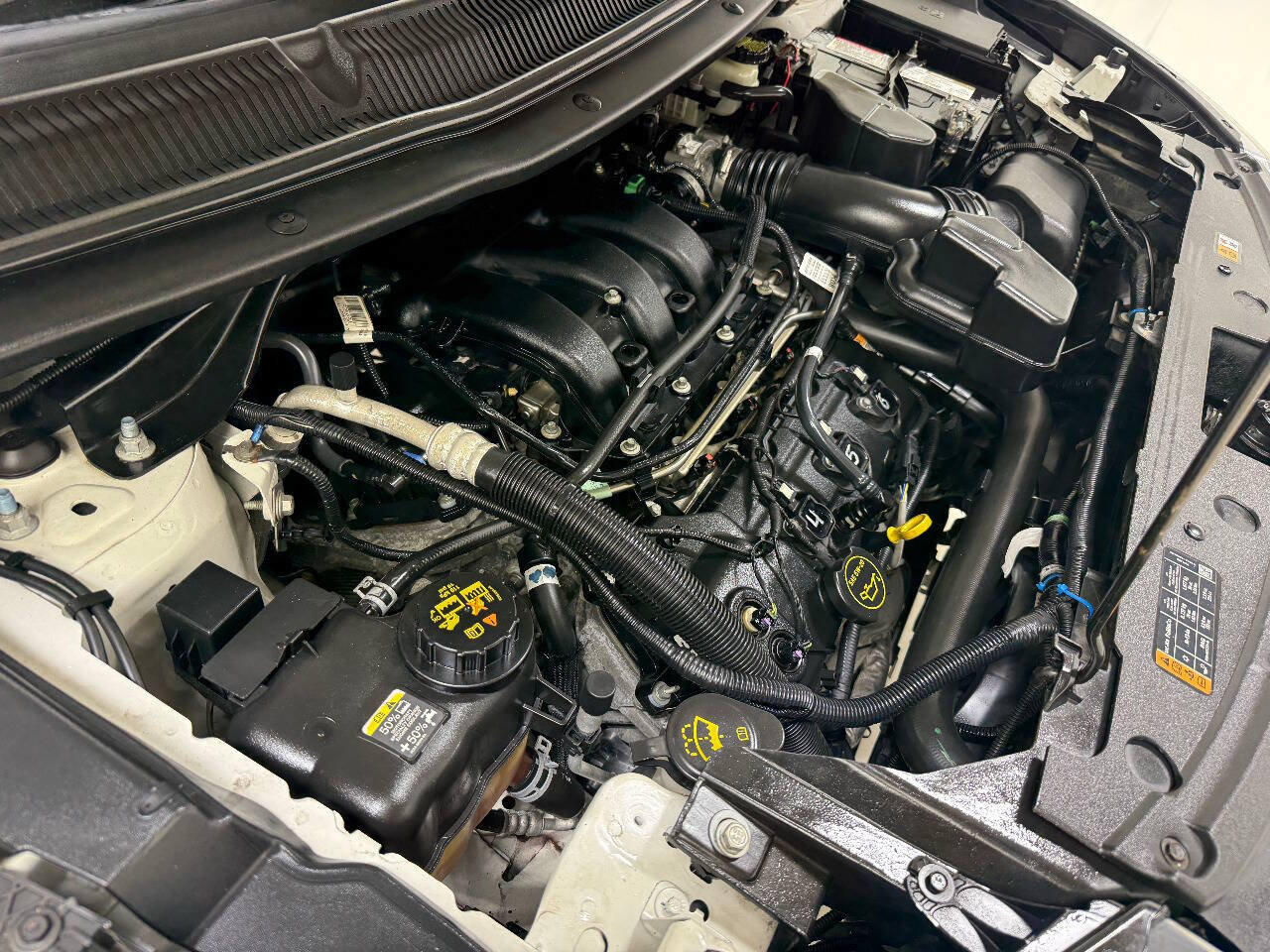 Used 2017 Ford Explorer 4WD Police Interceptor image 95