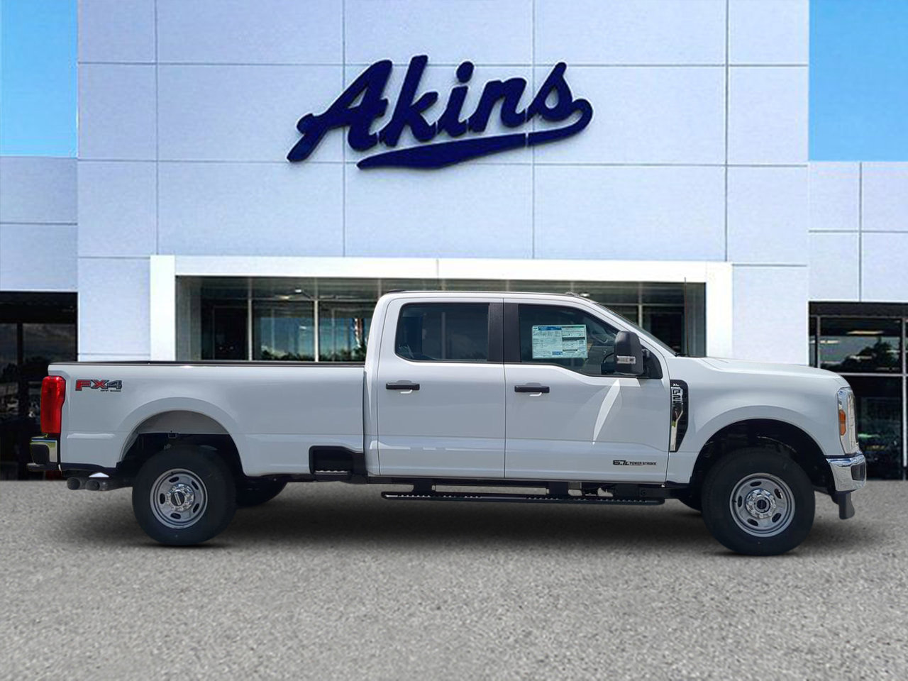 New 2025 Ford F250 XL w/ FX4 Off-Road Package