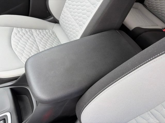 Used 2021 Chevrolet Equinox LS w/ LS Convenience Package AWD/4WD image 28