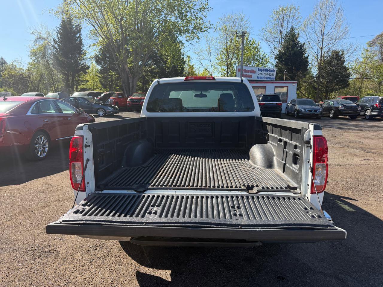 Used 2015 Nissan Frontier S RWD image 23