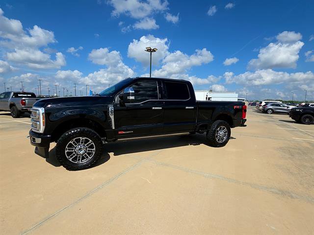 Used 2024 Ford F250 Limited w/ FX4 Off-Road Package AWD/4WD image 2