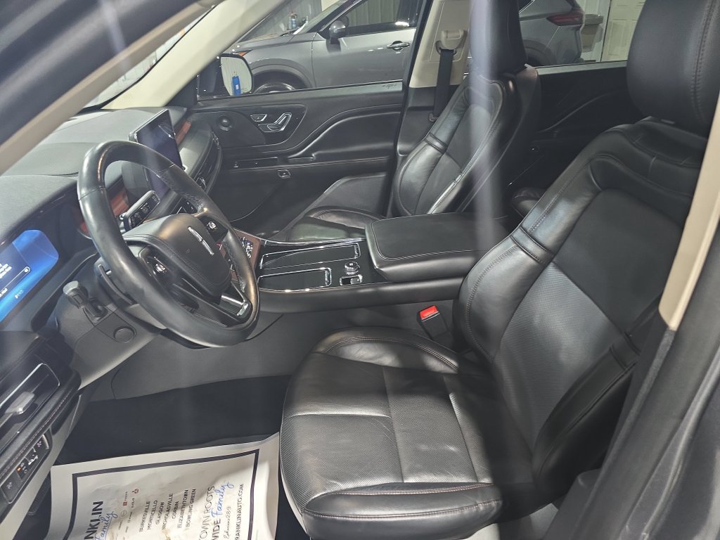 Used 2022 Lincoln Aviator Reserve w/ Elements Package Plus AWD/4WD image 13