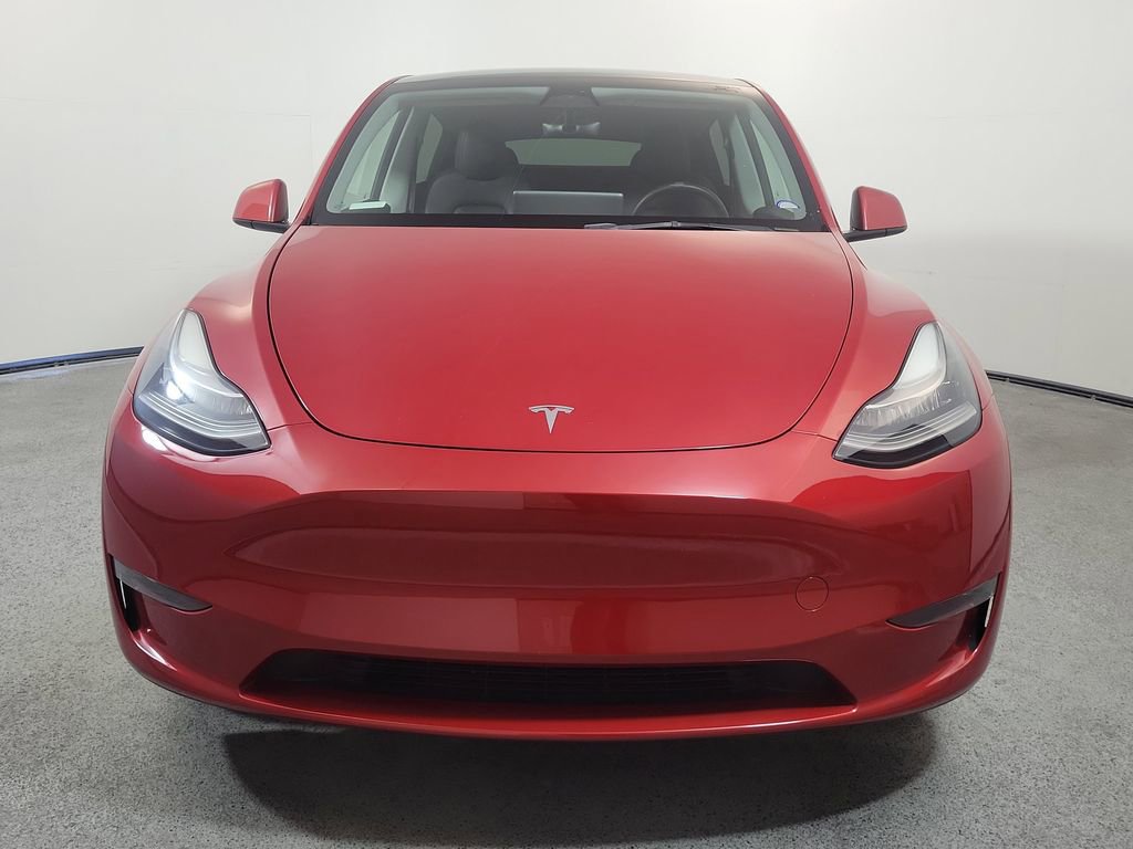 Used 2023 Tesla Model Y Long Range image 2