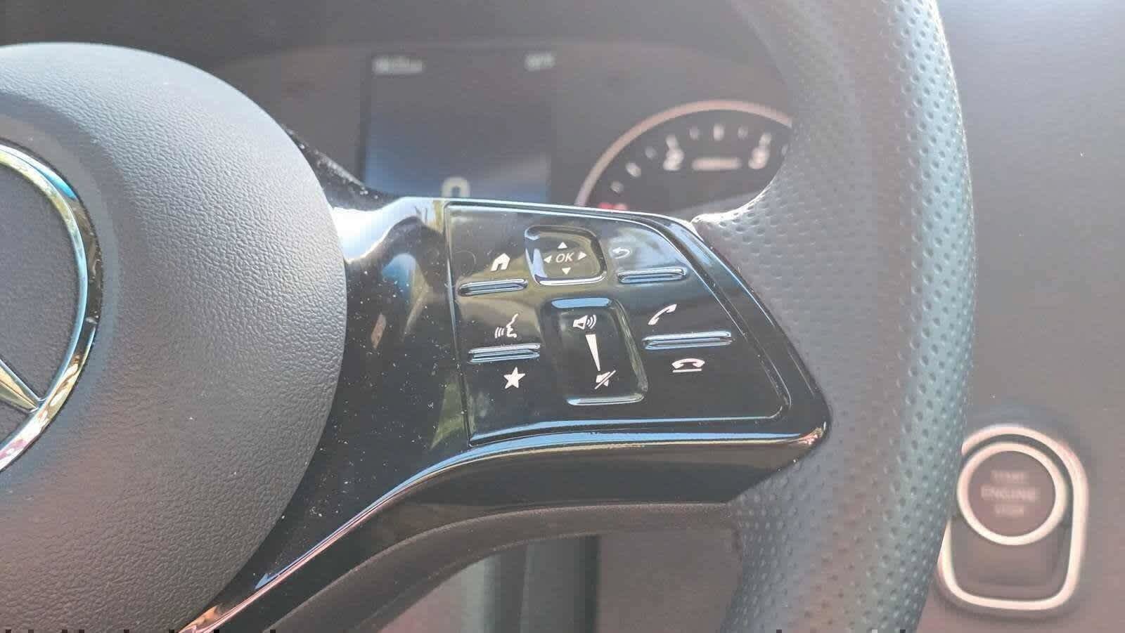 Used 2025 Mercedes-Benz Sprinter 2500 image 28