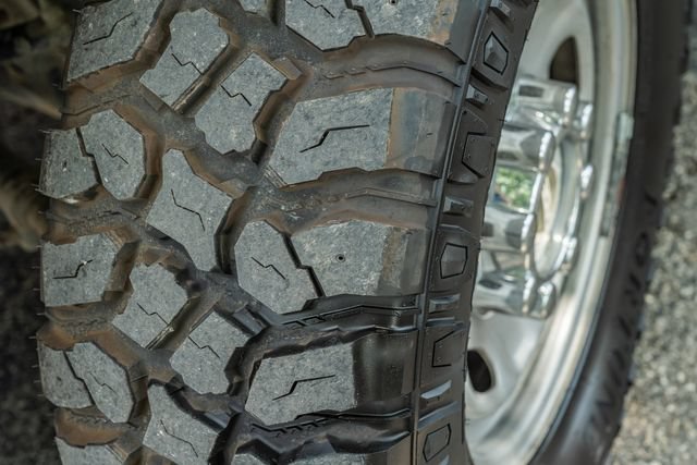 Used 2018 Ford F250 XL w/ Power Equipment Group AWD/4WD image 12