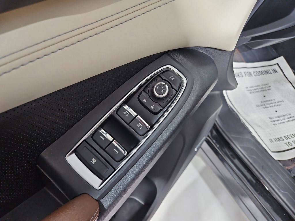 Used 2022 Subaru Ascent Touring w/ Popular Package #2A image 12