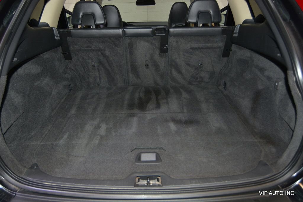 Used 2011 Volvo XC60 3.2 image 31