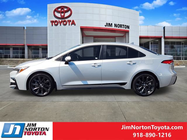 Used 2024 Toyota Corolla SE FWD image 5