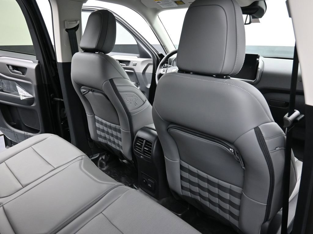 New 2025 Ford Bronco Sport Badlands image 12