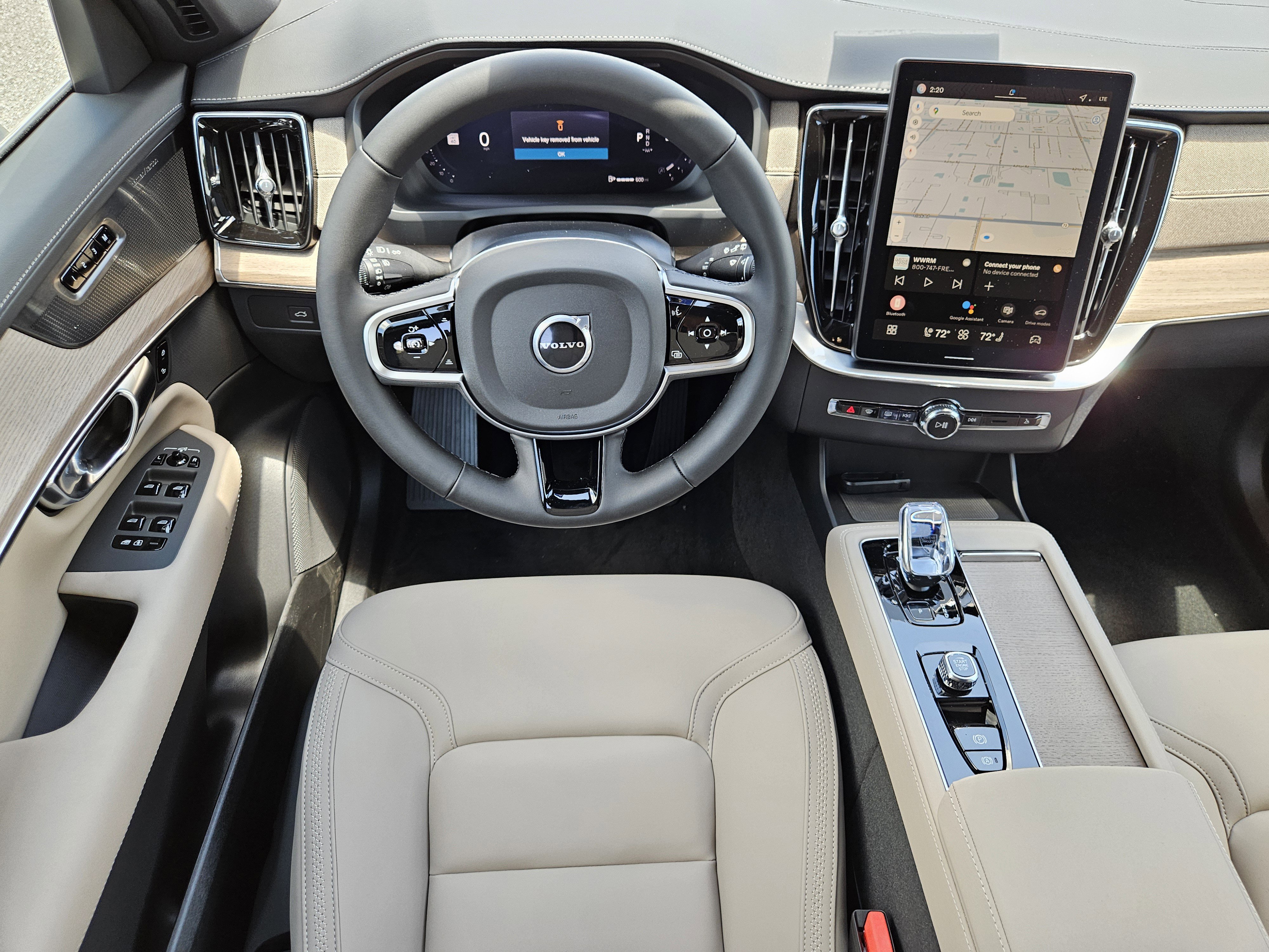 New 2026 Volvo XC90 B5 Plus image 17