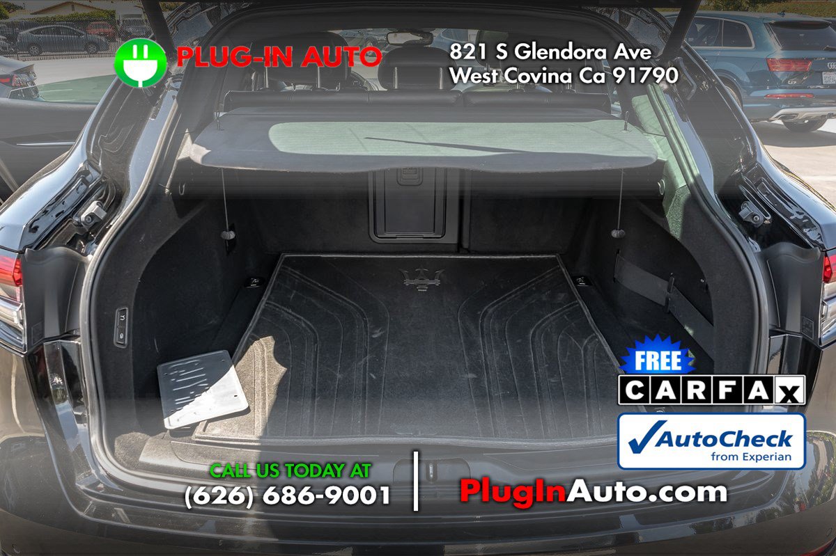 Used 2021 Maserati Levante S AWD/4WD image 12