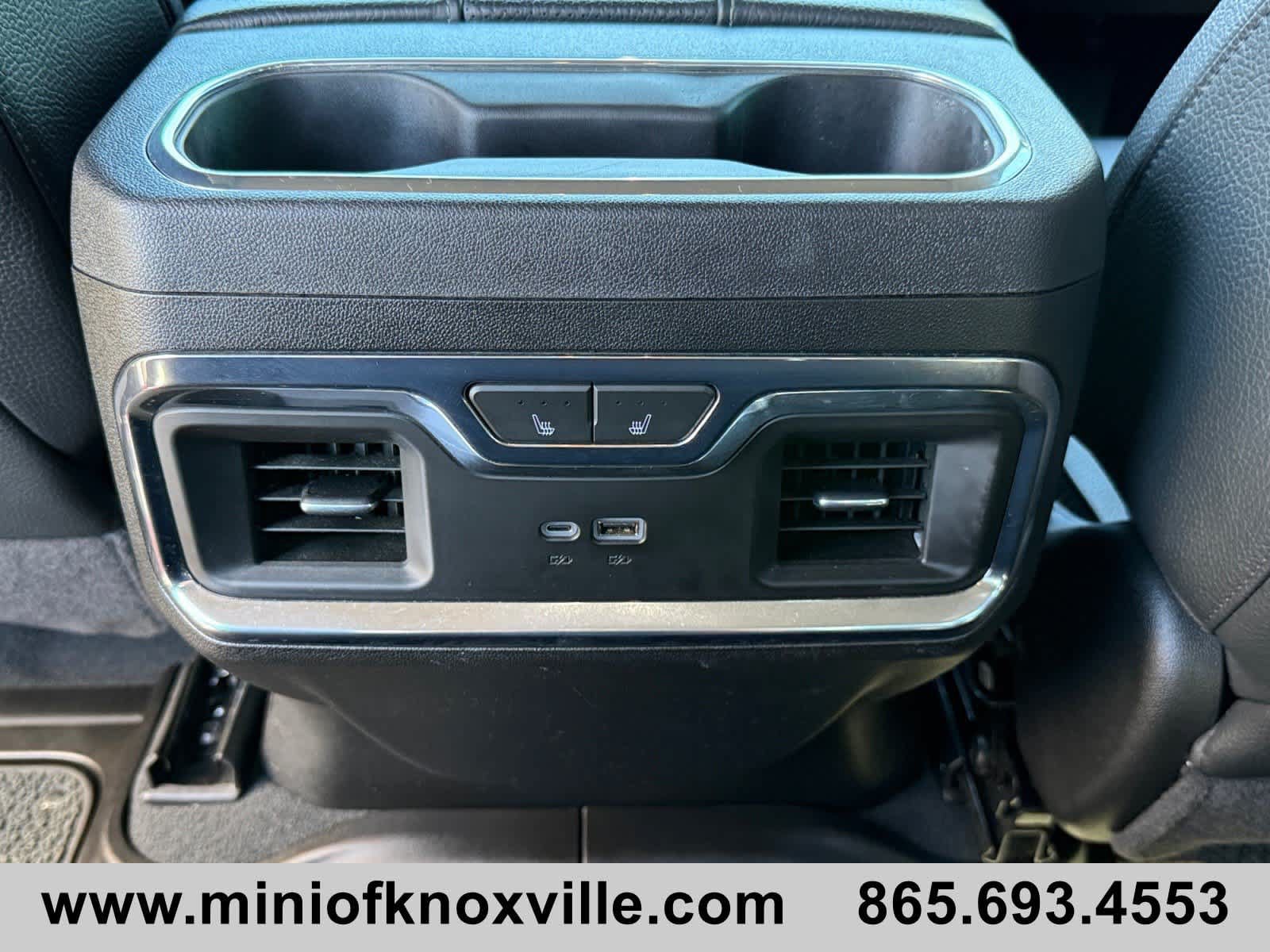Used 2024 GMC Sierra 3500 Denali w/ Denali Reserve Package AWD/4WD image 22